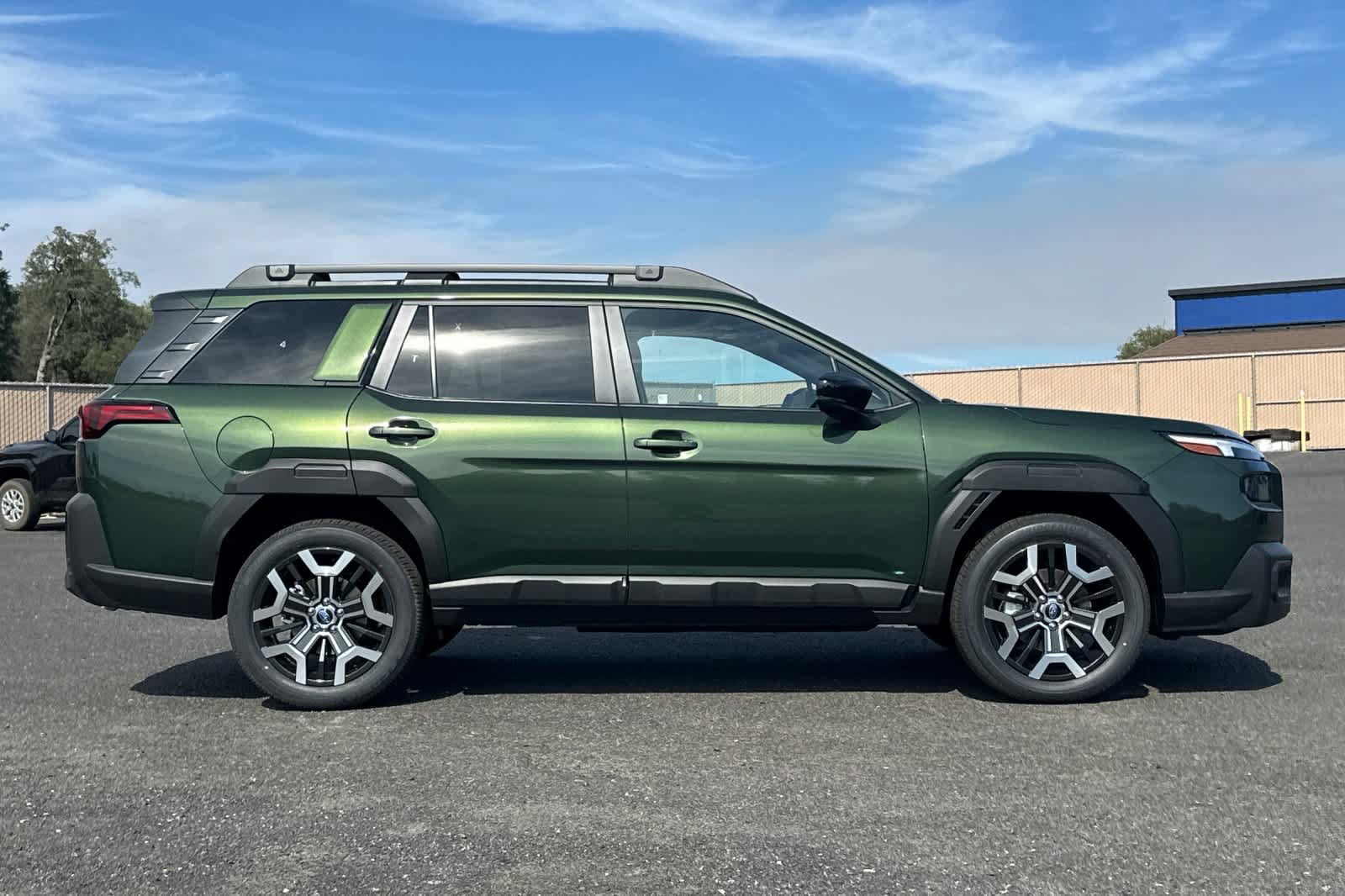New 2026 Subaru Outback Touring XT AWD/4WD image 2
