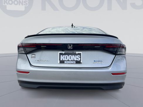 Used 2024 Honda Accord Sport image 5