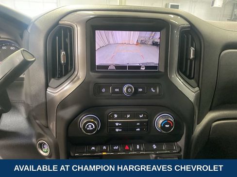 Used 2024 Chevrolet Silverado 1500 Custom Trail Boss AWD/4WD image 19