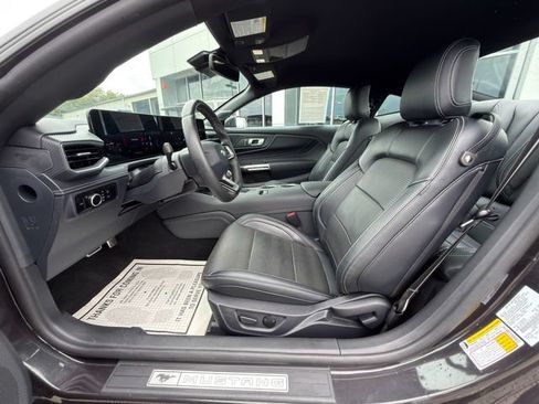 Used 2024 Ford Mustang Premium RWD image 21