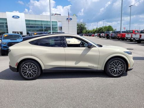 New 2025 Ford Mustang Mach-E Premium AWD/4WD image 43