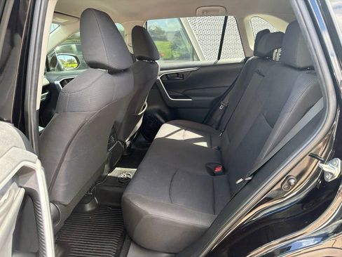 Used 2023 Toyota RAV4 LE FWD image 8
