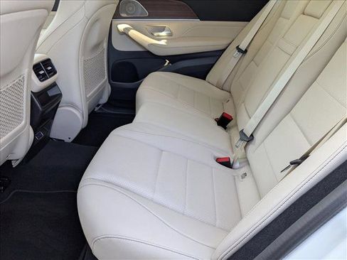 New 2026 Mercedes-Benz GLE 350 4MATIC image 14