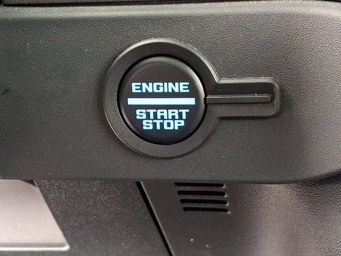 Certified 2025 Ford Bronco Badlands image 26