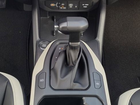 New 2025 Kia K4 GT-Line w/ GT-Line Premium Package FWD image 19
