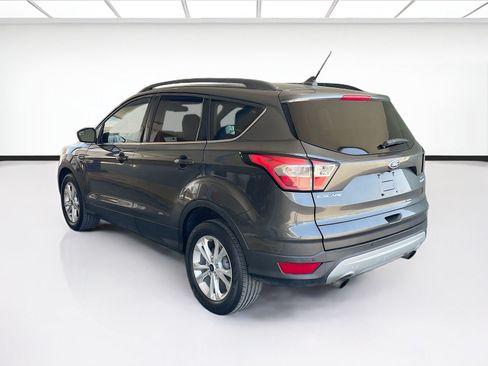 Used 2018 Ford Escape SEL FWD image 6