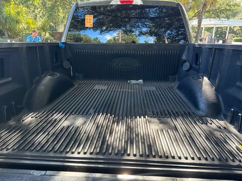 Used 2018 Ford F150 XL w/ Equipment Group 101A Mid AWD/4WD image 12