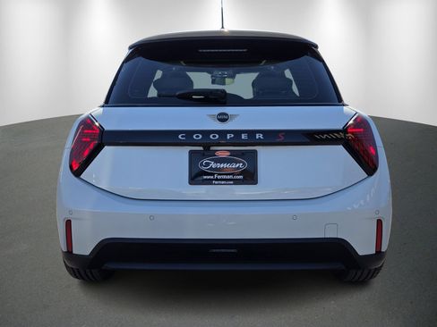 Used 2025 MINI Cooper S image 6