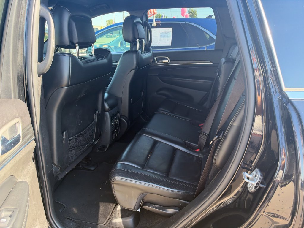 Used 2019 Jeep Grand Cherokee Limited AWD/4WD image 10