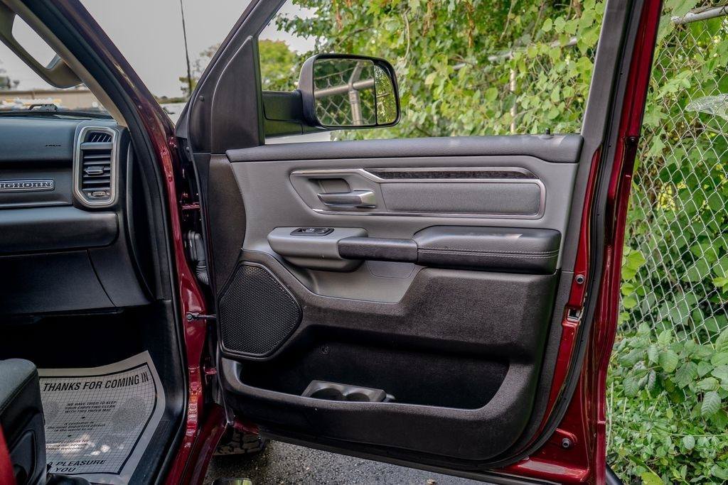 Used 2019 RAM 1500 Big Horn AWD/4WD image 19