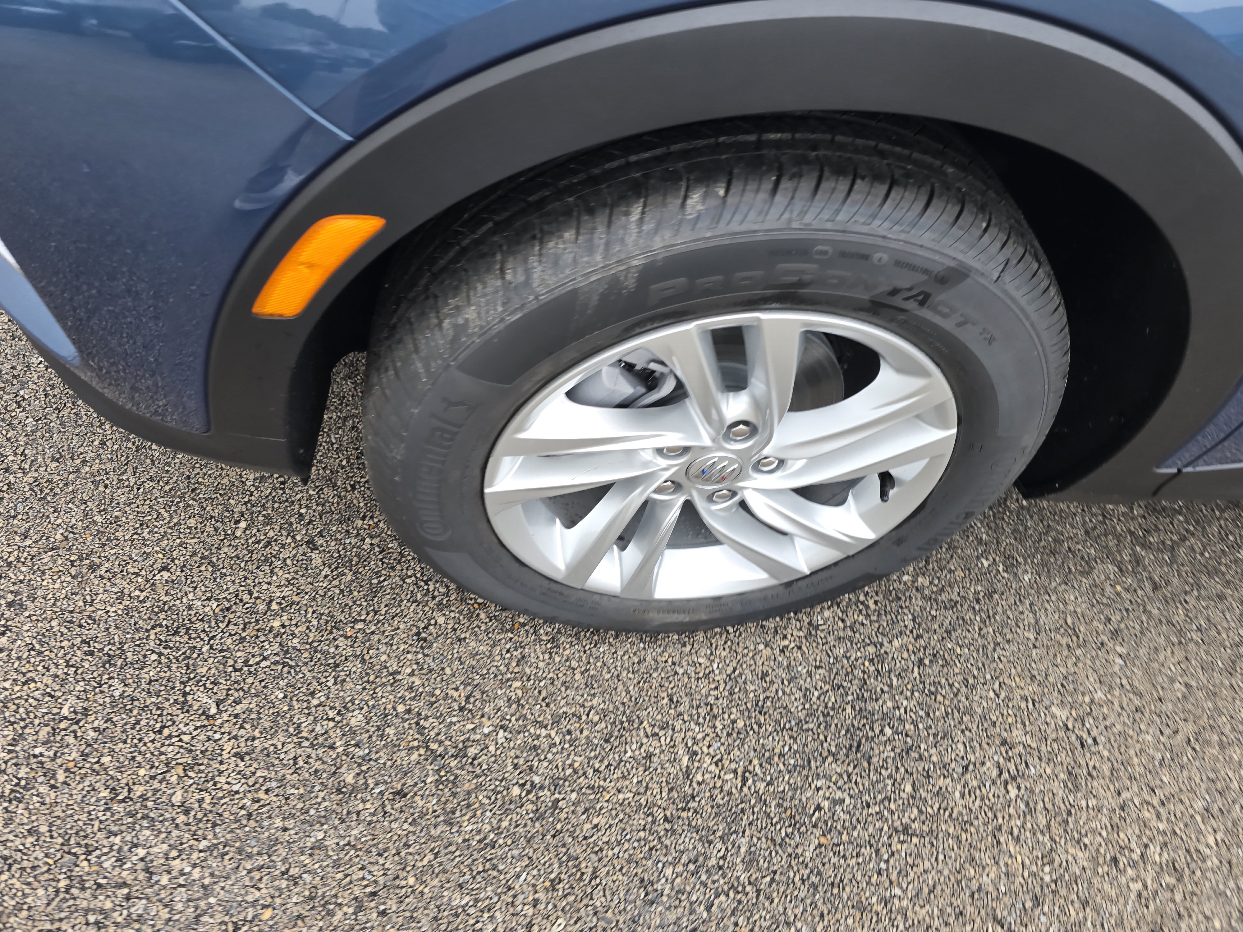 New 2026 Buick Envista Preferred w/ Convenience II Package FWD image 9