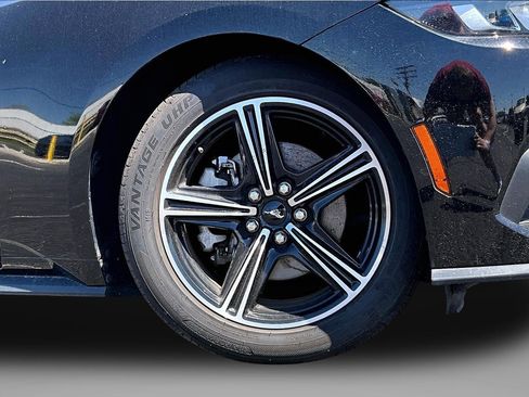 Used 2024 Ford Mustang Premium RWD image 8