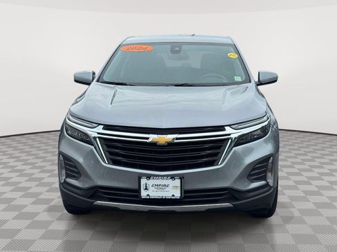 Used 2024 Chevrolet Equinox LT FWD image 2