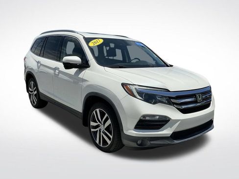 Used 2017 Honda Pilot Touring image 45