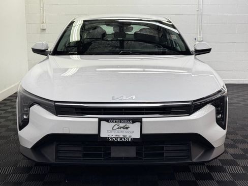 Used 2025 Kia K4 FWD image 5