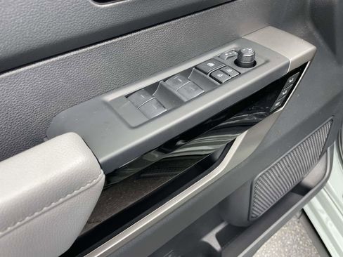 New 2026 Toyota Tundra Limited AWD/4WD image 28