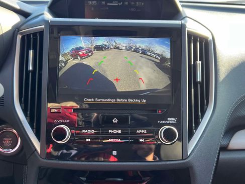 Used 2022 Subaru Forester Limited image 28