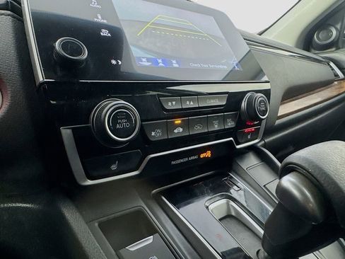 Used 2017 Honda CR-V EX image 18