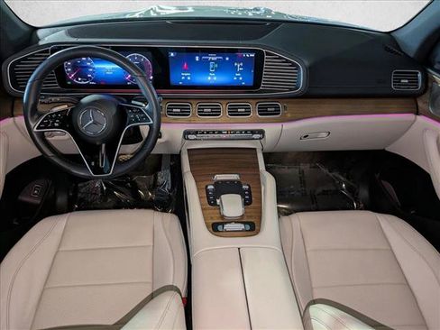 Certified 2024 Mercedes-Benz GLS 450 4MATIC image 15