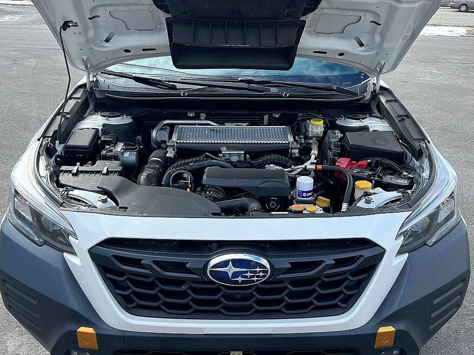 Used 2022 Subaru Outback Wilderness w/ Wilderness Package AWD/4WD image 10