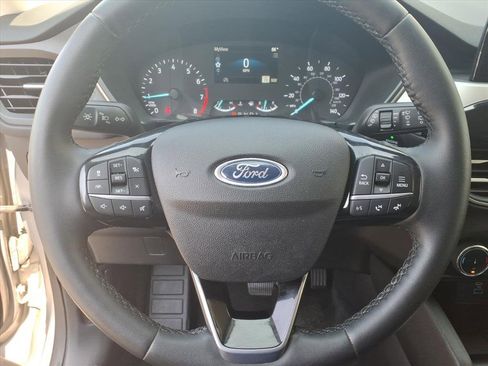 Used 2022 Ford Escape SE w/ Convenience Package image 8