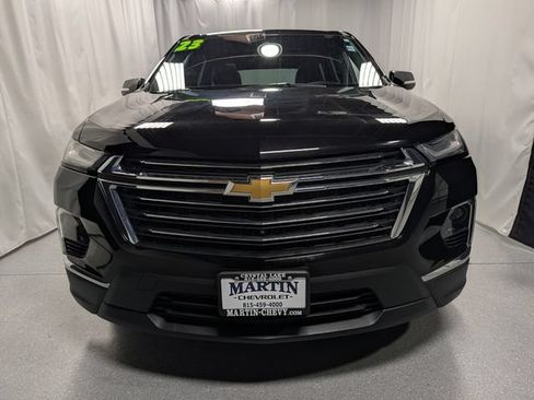 Certified 2023 Chevrolet Traverse LT w/ LT Premium Package AWD/4WD image 9
