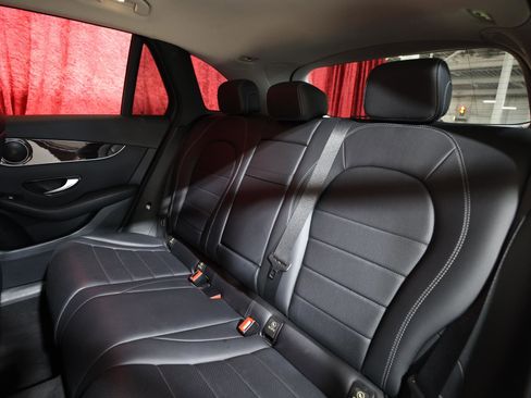 Used 2016 Mercedes-Benz GLC 300 image 14