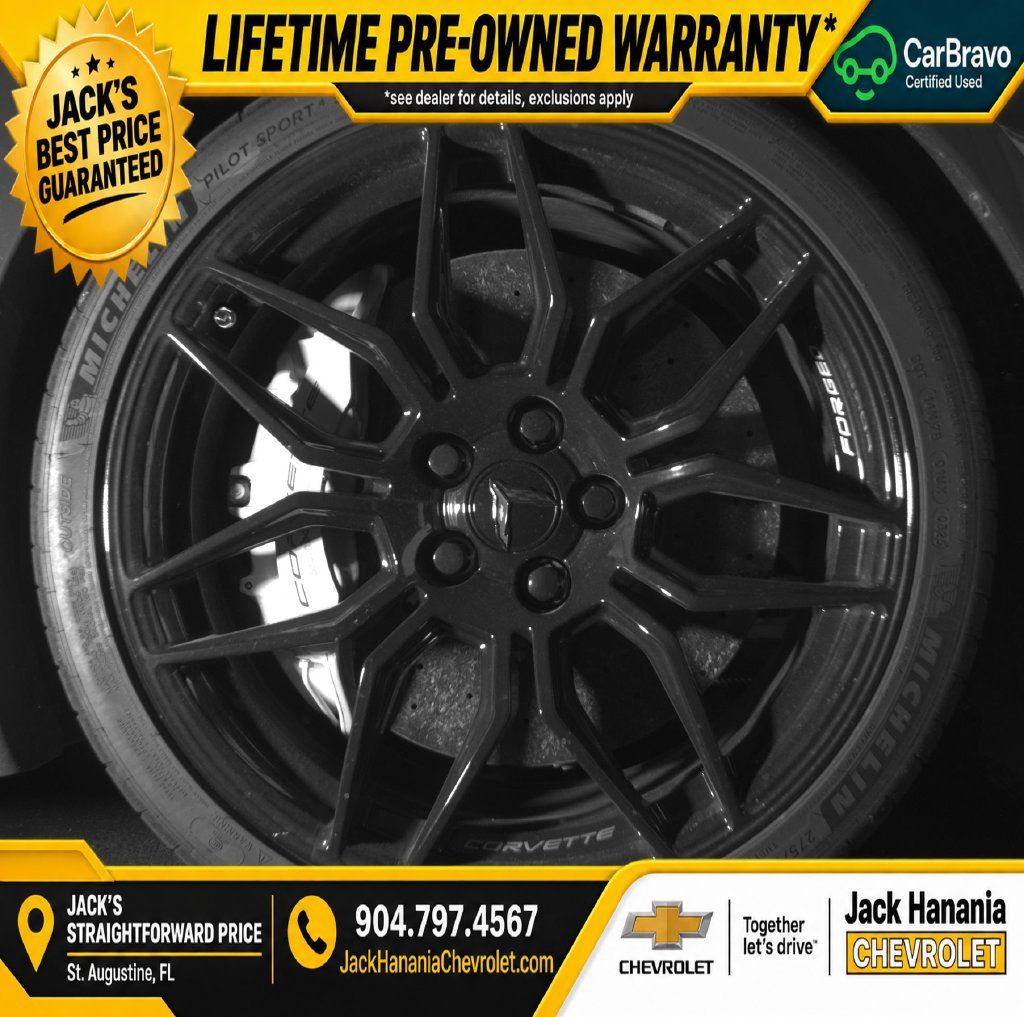 Used 2025 Chevrolet Corvette Z06 w/ Stealth Interior Trim Package RWD image 24