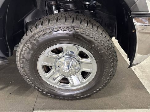 Used 2016 RAM 3500 Tradesman w/ Chrome Appearance Group image 7