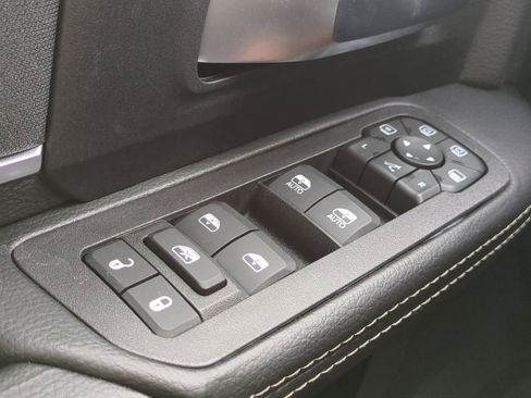 New 2026 RAM 2500 Big Horn image 25