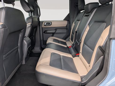 Used 2024 Ford Bronco Wildtrak AWD/4WD image 15