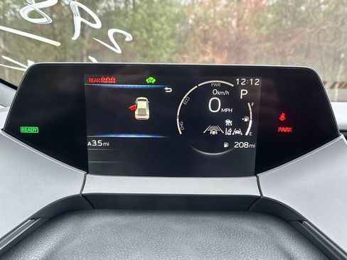 New 2026 Toyota Prius LE image 16