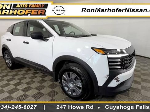 Used 2025 Nissan Kicks S FWD image 1