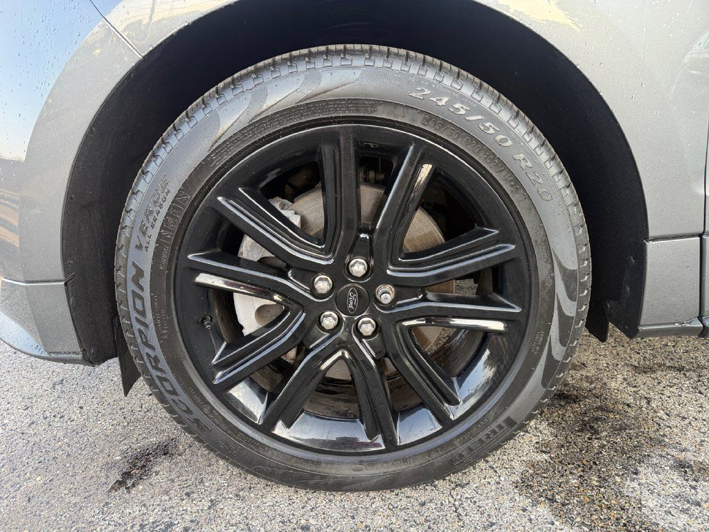 Used 2024 Ford Edge ST-Line AWD/4WD image 25