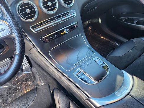 Certified 2021 Mercedes-Benz GLC 43 AMG 4MATIC image 28