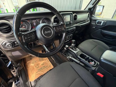 Used 2020 Jeep Wrangler Unlimited Sport S AWD/4WD image 11