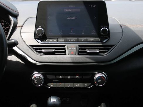 Used 2020 Nissan Altima 2.5 SR FWD image 32