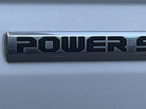 Used 2018 Ford F350 Lariat w/ FX4 Off-Road Package AWD/4WD image 8