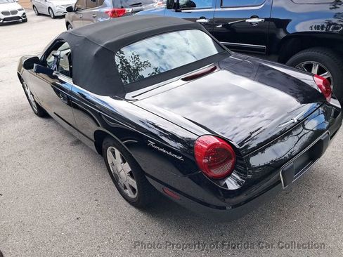 Used 2002 Ford Thunderbird image 3