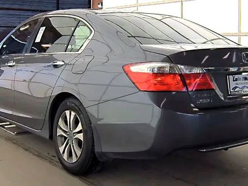 Used 2015 Honda Accord LX image 6