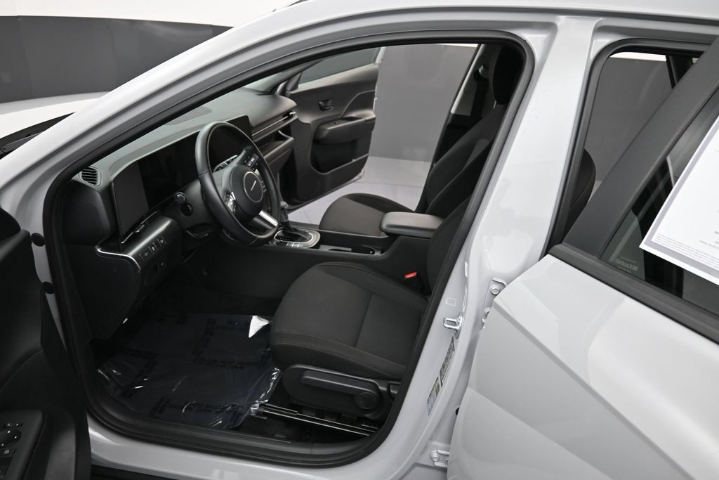 Certified 2026 Hyundai Kona SEL Sport FWD image 12
