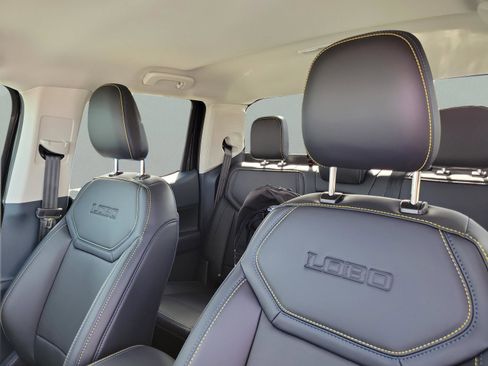 New 2026 Ford Maverick Lobo image 17