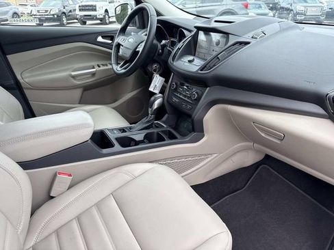Used 2018 Ford Escape SEL image 18