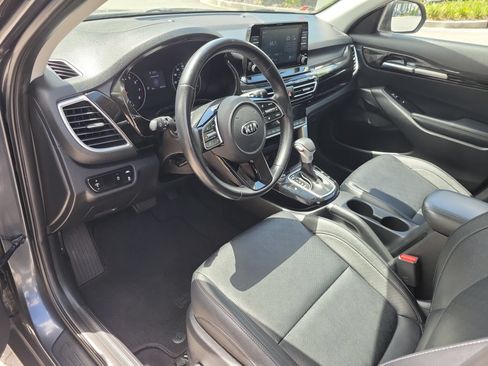 Used 2021 Kia Seltos EX AWD/4WD image 21