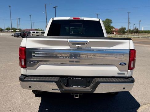 Used 2018 Ford F150 King Ranch w/ Equipment Group 601A Luxury AWD/4WD image 8