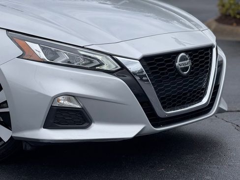 Used 2022 Nissan Altima 2.5 SV image 6