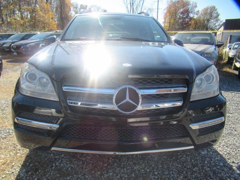 Used 2011 Mercedes-Benz GL 450 4MATIC image 2