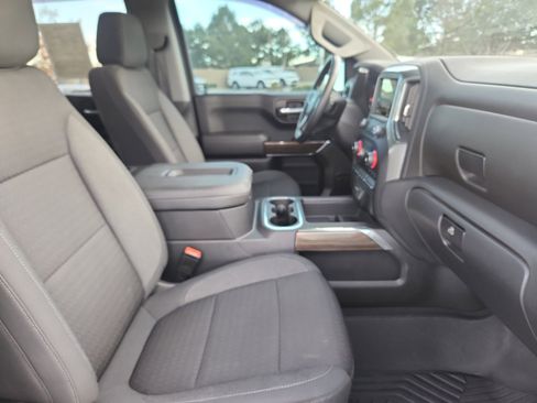 Used 2022 Chevrolet Silverado 1500 LT Trail Boss image 20