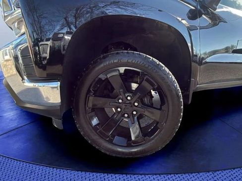 Used 2019 Chevrolet Silverado 1500 LT w/ Convenience Package image 20