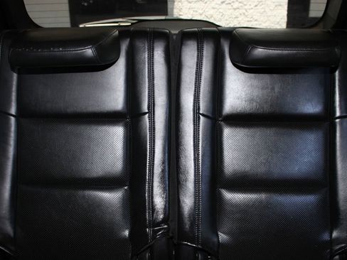 Used 2019 Dodge Durango R/T w/ Blacktop Package RWD image 14